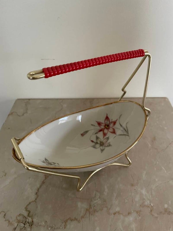 Bonbonschaaltje in metalen houder, Winterling