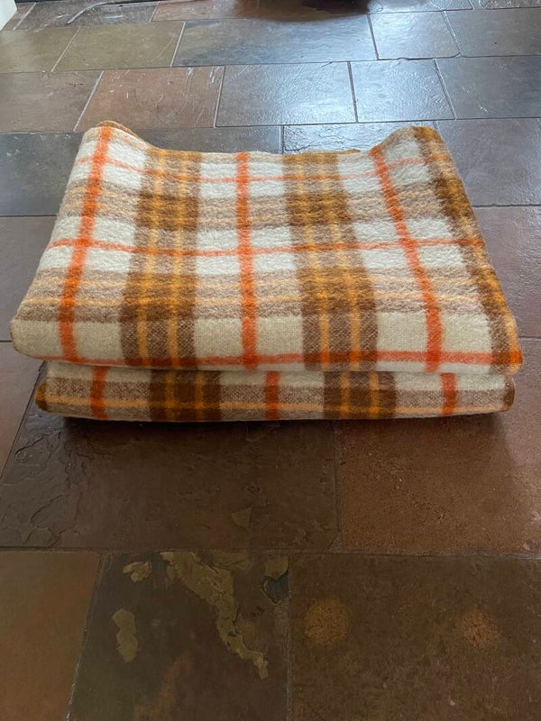 Twee persoons wollen deken van Real