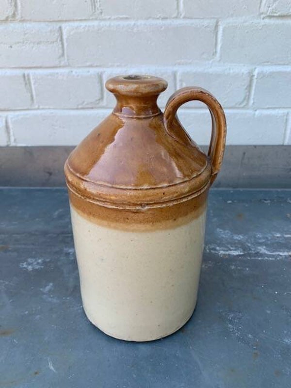 Antieke kruik, Engels