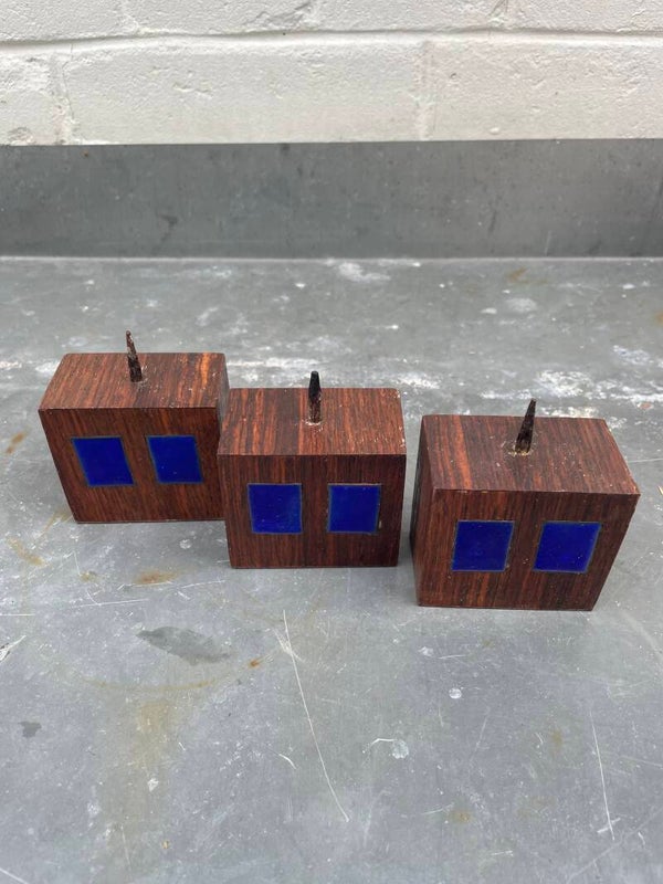 Kaarsenhouder hout en emaille