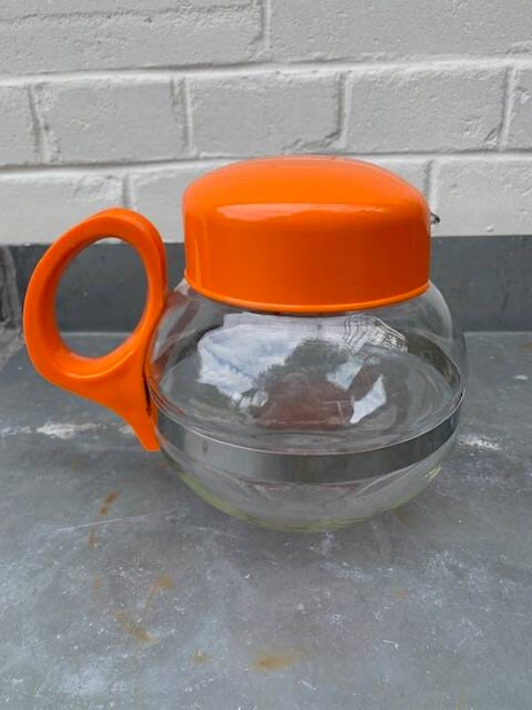 Cafetière of glazen theepot, oranje