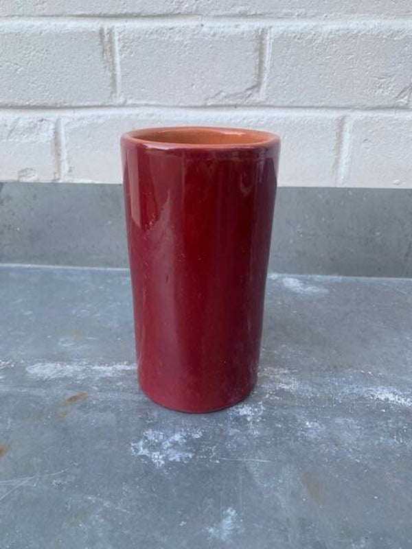 Cilindervaasje, bordeaux