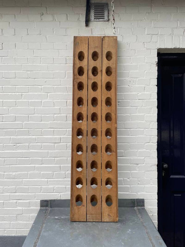 Groot eikenhouten wijnrek