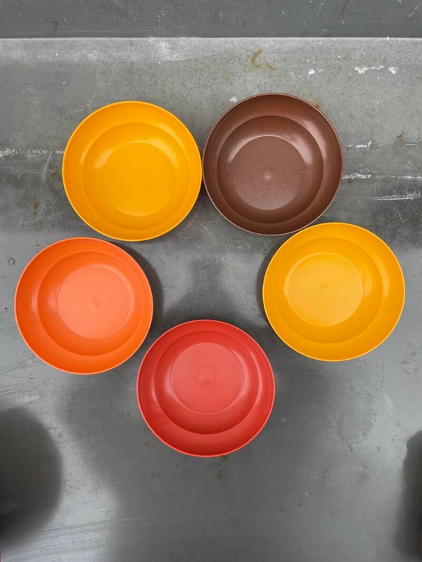 Set van 5 Tupperware kommen