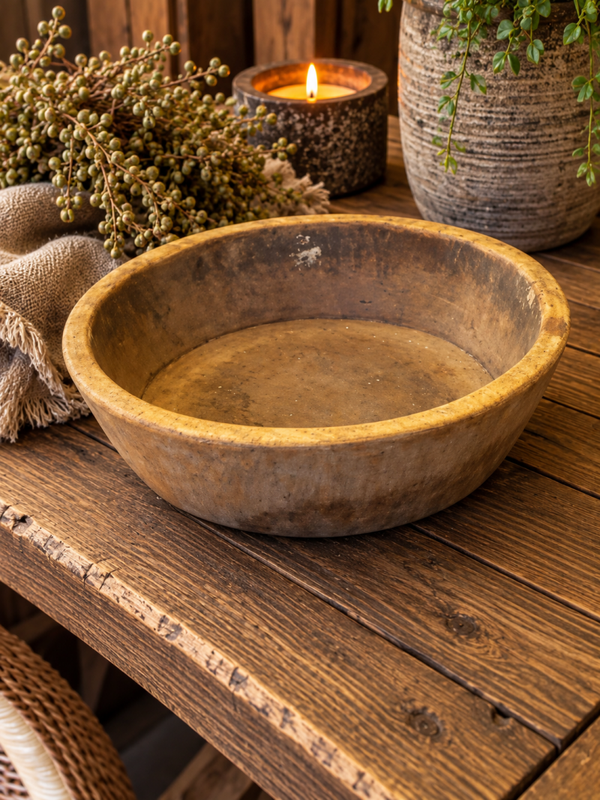 Authentieke houten schaal