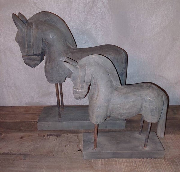 Set van 2 houten paarden