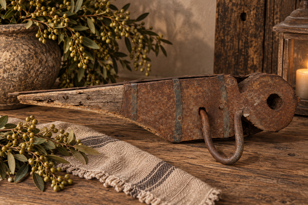 Stoere landelijke wandhaak – uniek oud exemplaar