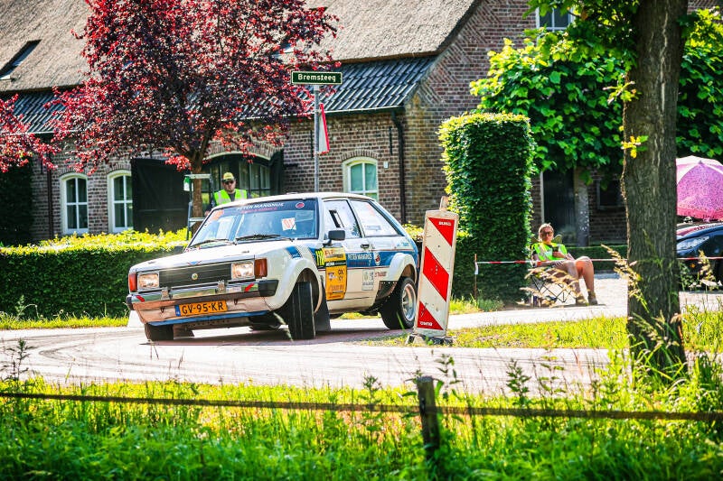 le0a0631-standard.jpg