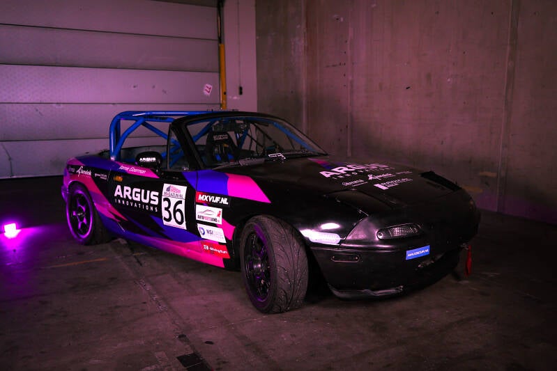 le0a9056-standard.jpg