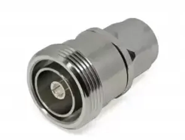 CPE Adapter 7/16 din female naar n male