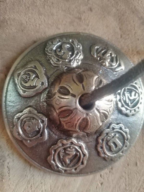 Cymbales Tingsha "Éveil des Sept Chakras" en Laiton Massif – Instrument de Méditation Traditionnel