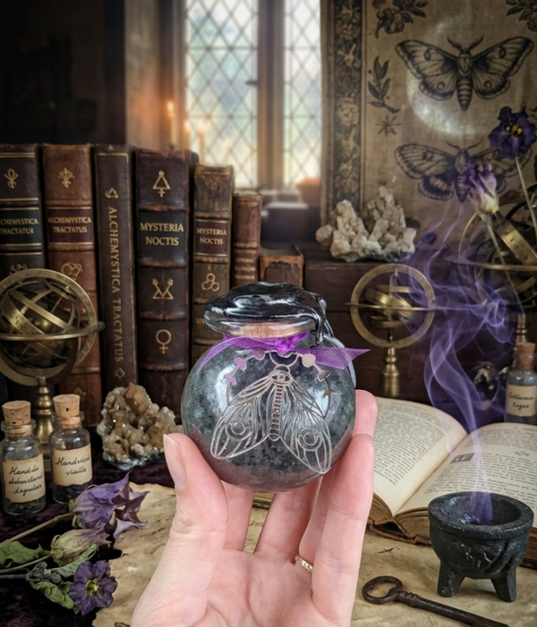 Fiole de Protection en Verre – Décoration Gothique & Médias-Fantastiques