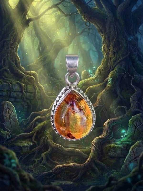 Pendentif "Larme du Soleil Ancien" – Ambre Véritable & Argent 925