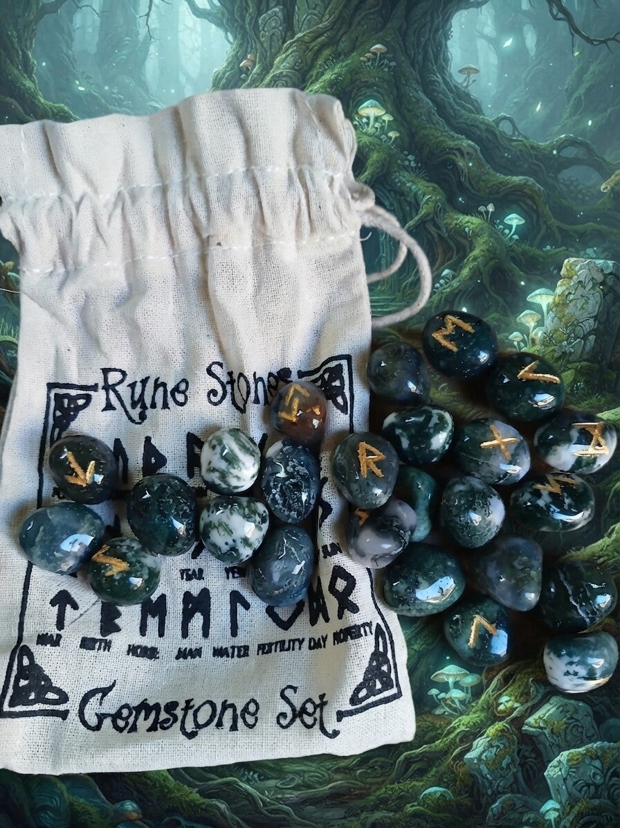 Set de Runes Divinatoires en Agate Mousse - L'Oracle Sylvestre