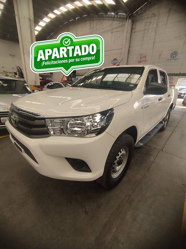 TOYOTA HILUX 2022