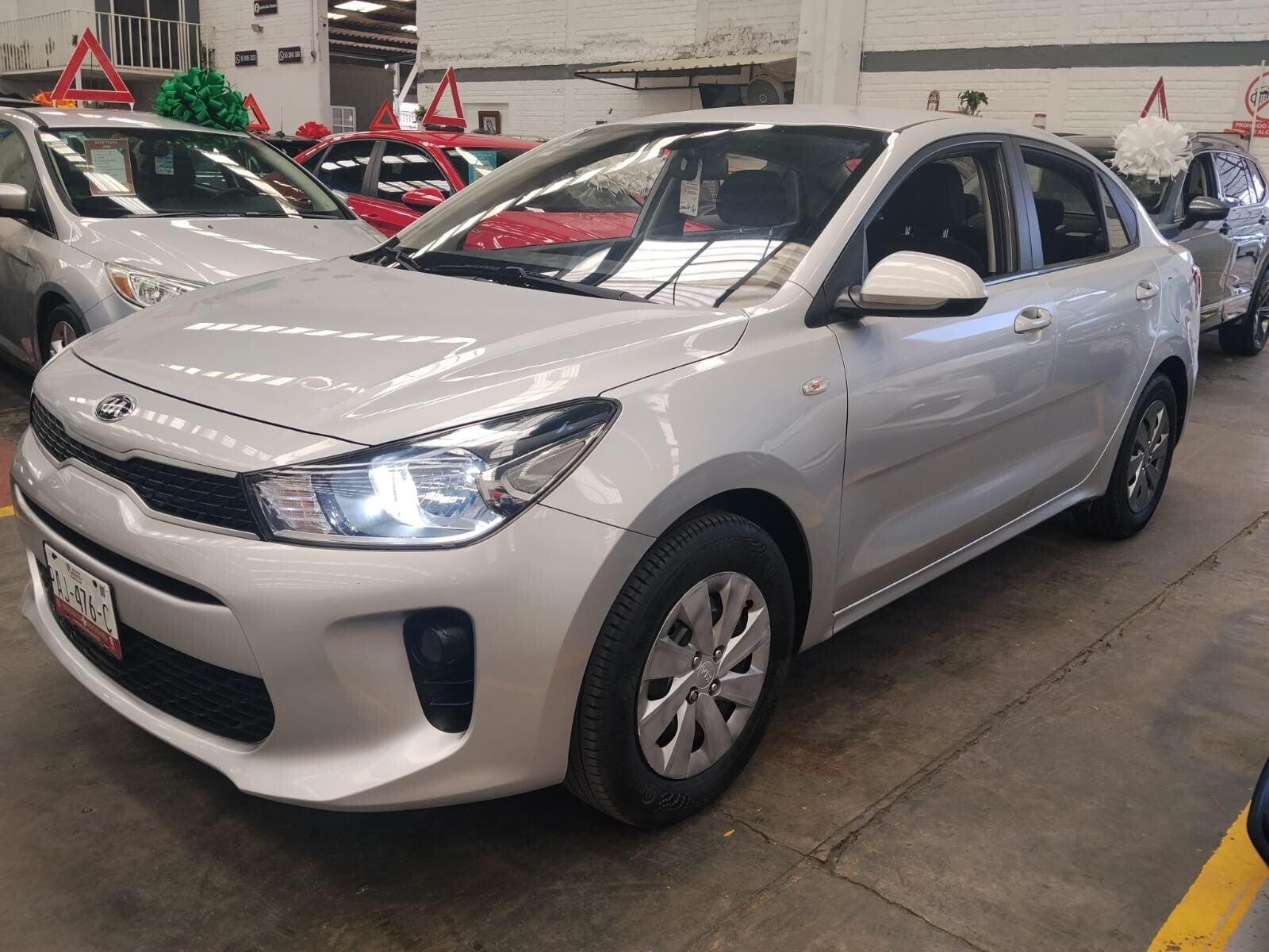 KIA RIO SEDÁN 2018