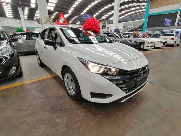 NISSAN VERSA SENSE 2024