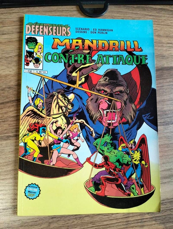 Les Défenseurs album n°7 : Mandrill contre attaque - 1re série - Editions Arédit paru en avril 1983