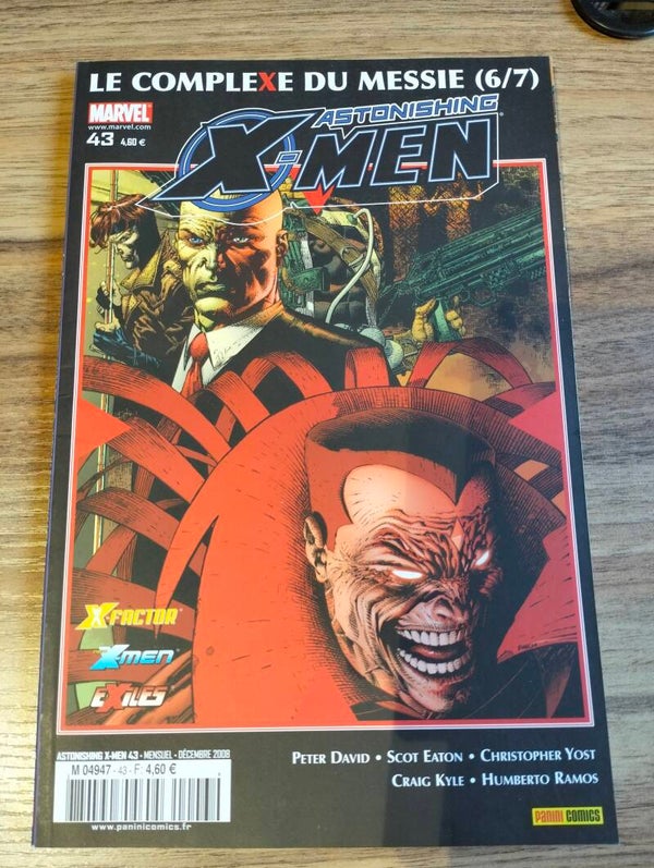 Astonishing X-Men n°43 : Le complexe du messie(6/7) en collector éditions  paru en décembre 2008 aux éditions Panini Comics