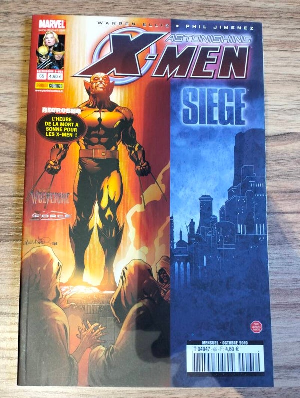 Astonishing X-Men n°65 : Divin, Siege, paru en octobre 2010 aux éditions Panini Comics