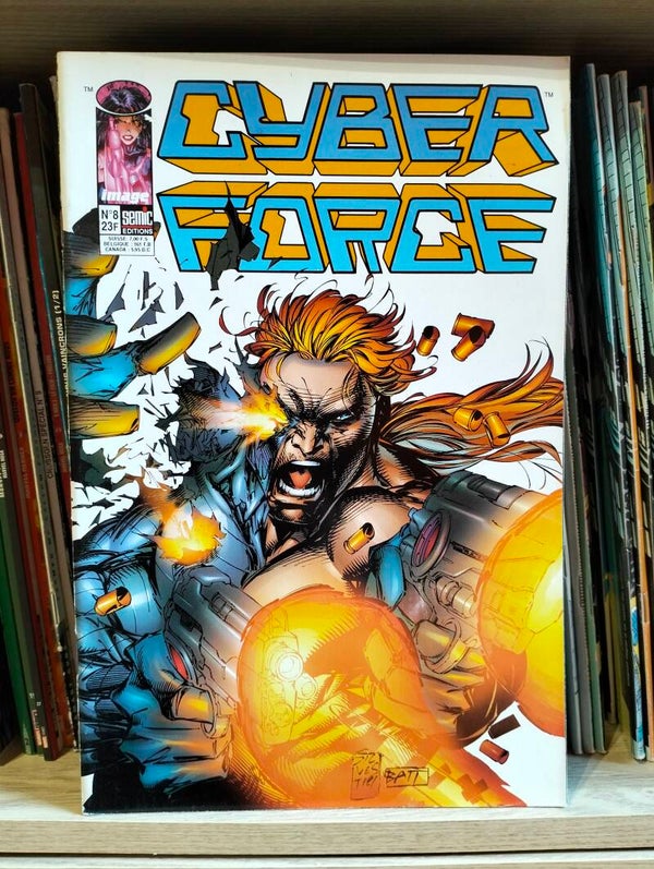 Cyber Force n°8 paru en février 1997 aux éditions SEMIC