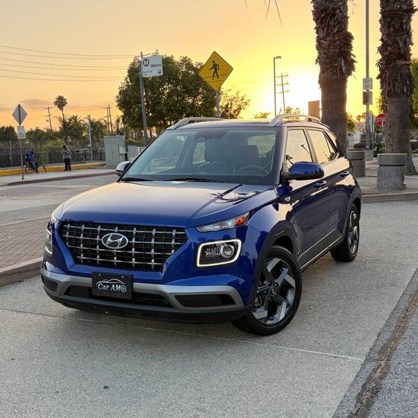2023 HYUNDAI VENUE LIMITED
