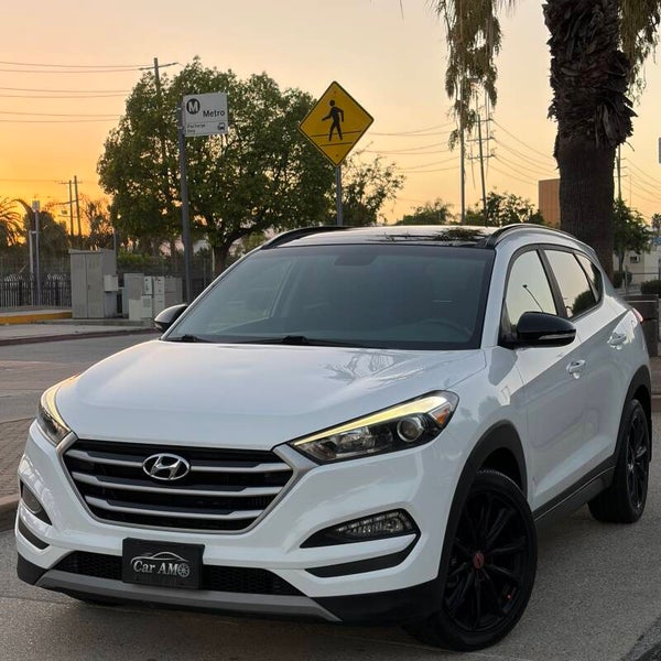 2017 HYUNDAI TUCSON NIGHT