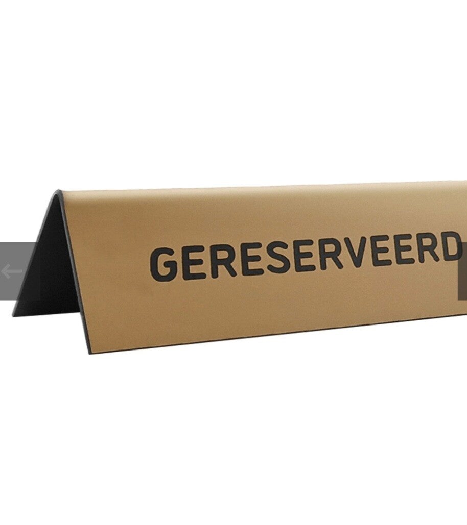 Gereserveerd bordje