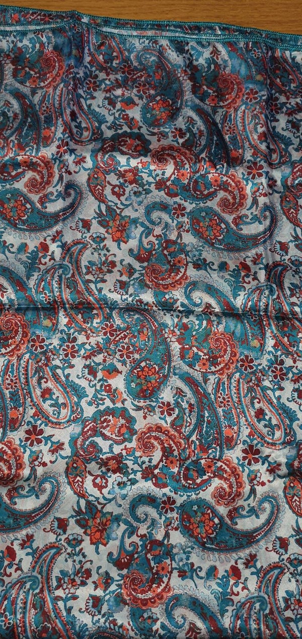 Paisley blue red