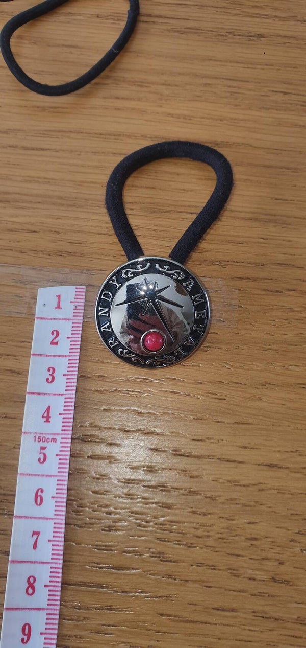 Concho red star rond