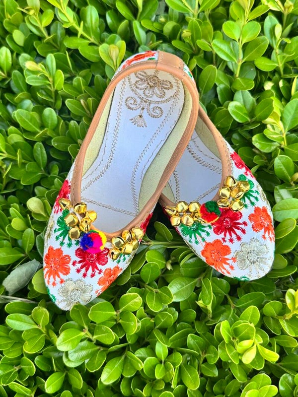 Garden Multicolor Ghungroos Jutti- Baby Girl