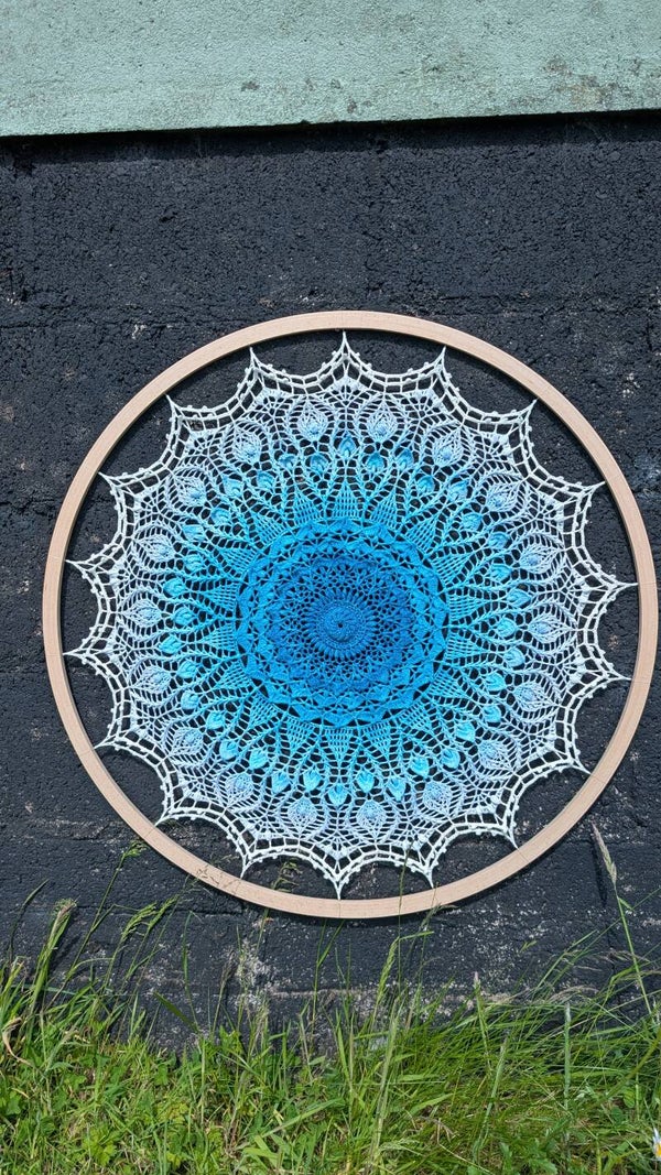 Arctic Lace Mandala 80cm