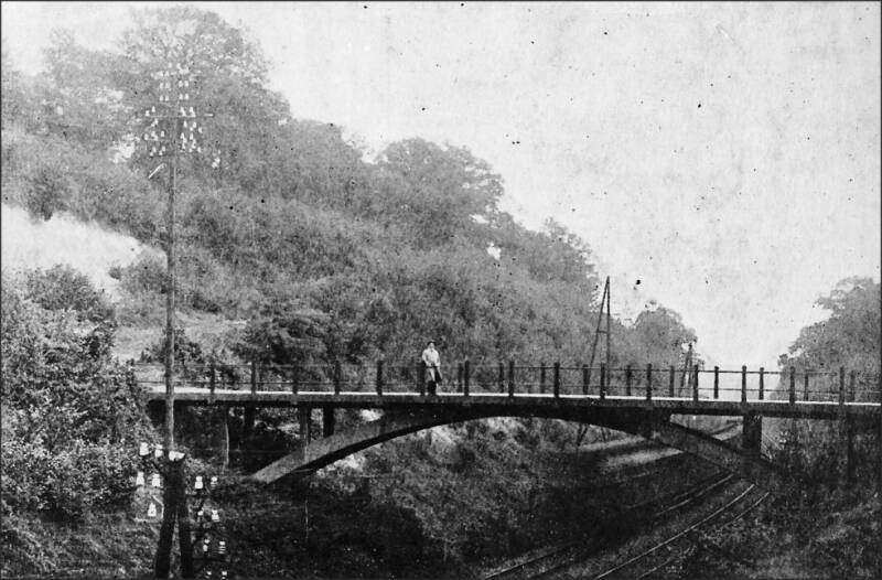 brug_bij_halte-Oud-Valkenburg_1935