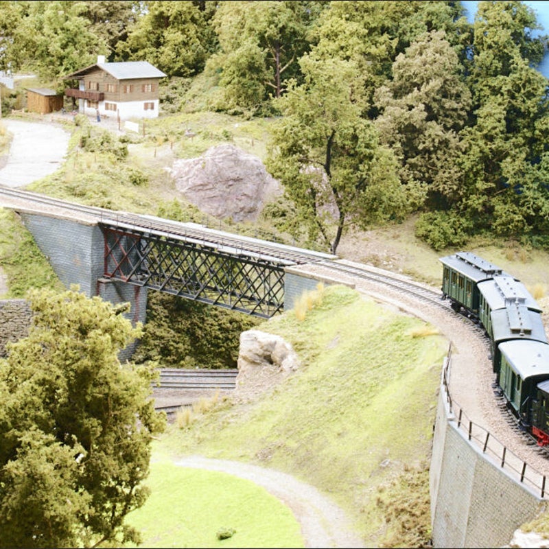 Modelbahn_Stahlbrcke_Eisenbahnbrcke_Brcke-aus-Stahl_Dampfzug_DSC03339_982px_Modellbahn.jpg