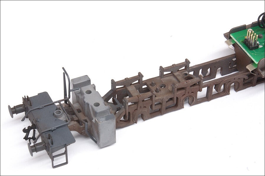 verouderen onderstel stoomlocomotief USATC 2526