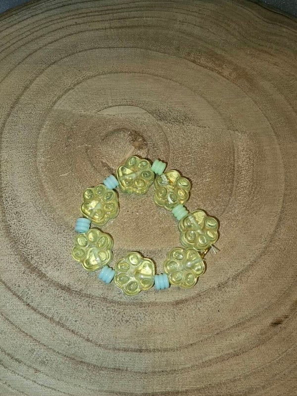 BRACELET PATTES JAUNE CITRINE ET PERLES PASTEL