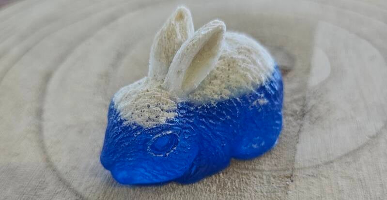 figurine-lapin-bleu-blanc | homes laura