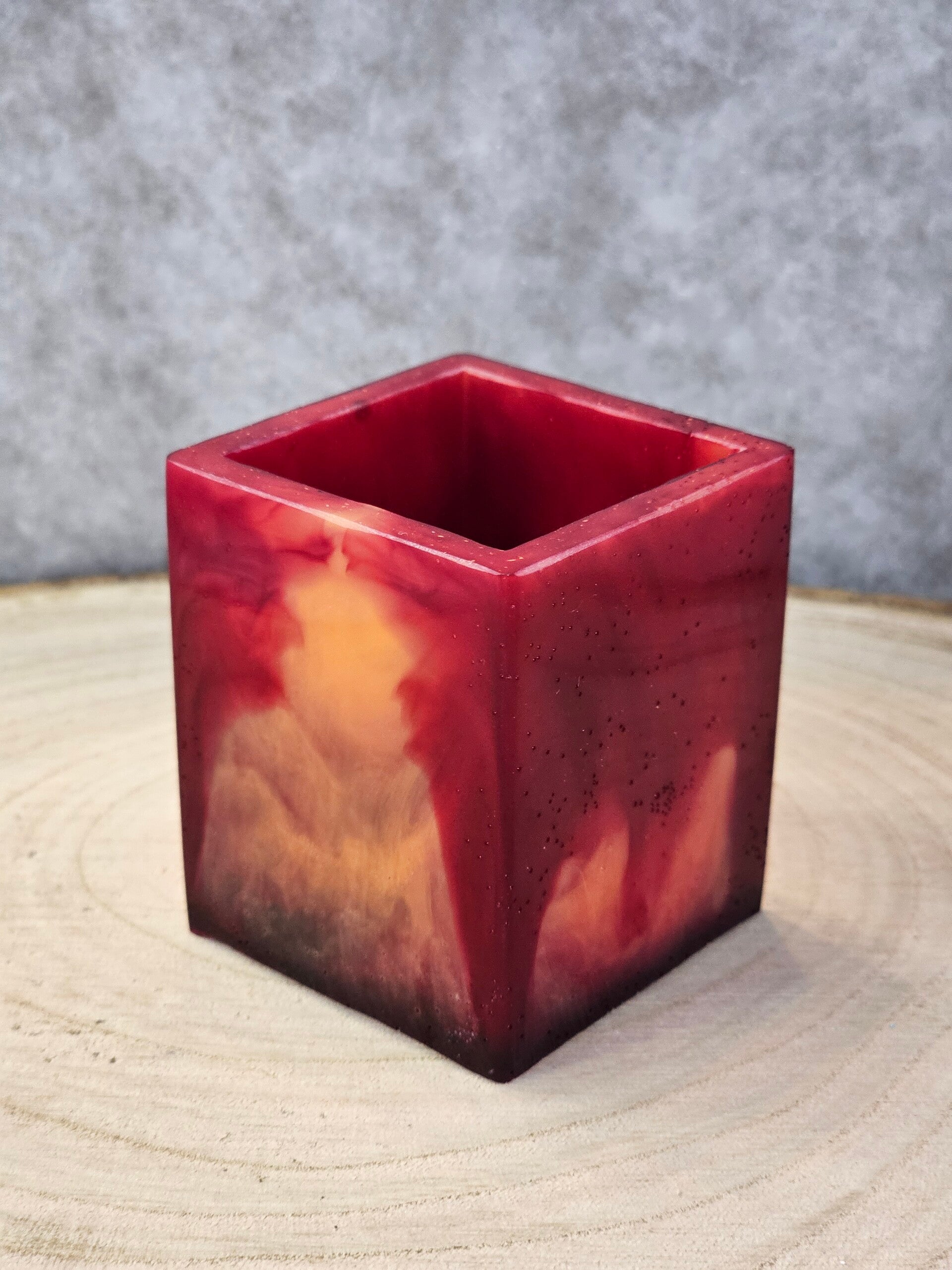 POT A CRAYONS ROUGE / OR