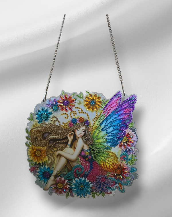 Diverse Anhänger mit Diamond Steinen