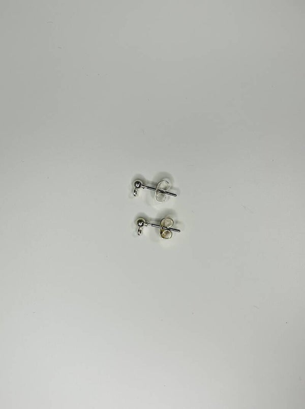 Korvakoru pallosilmukalla