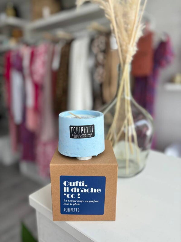 Bougie Sous la pluie