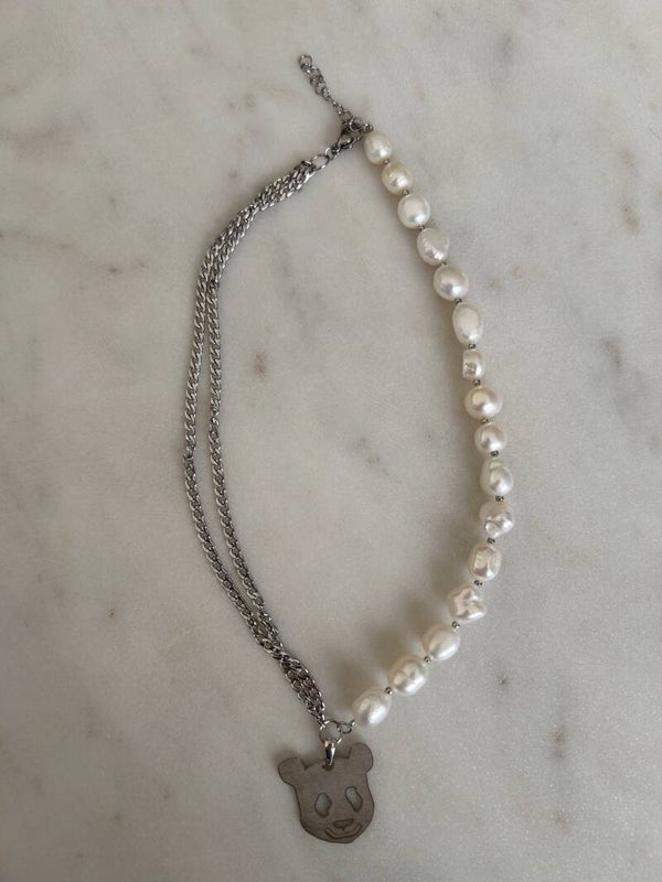 Style... with Big Pearls