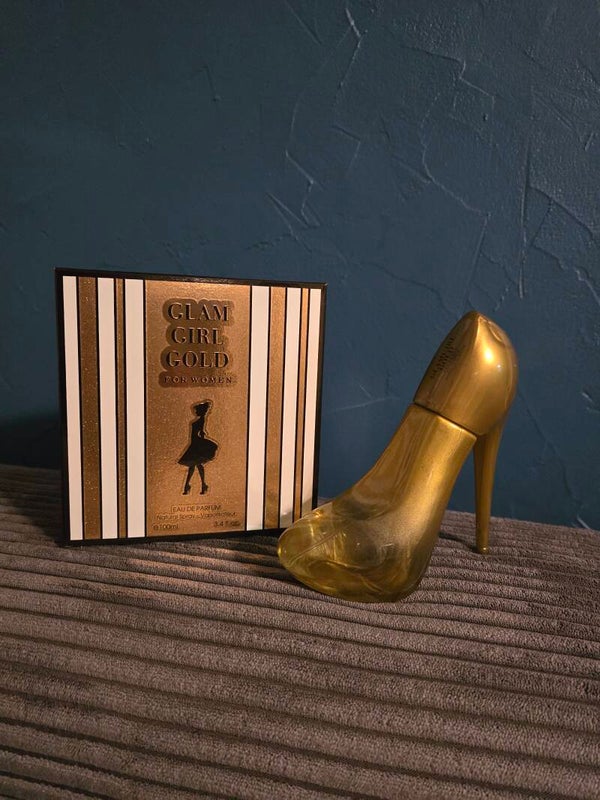Parfum chaussures or