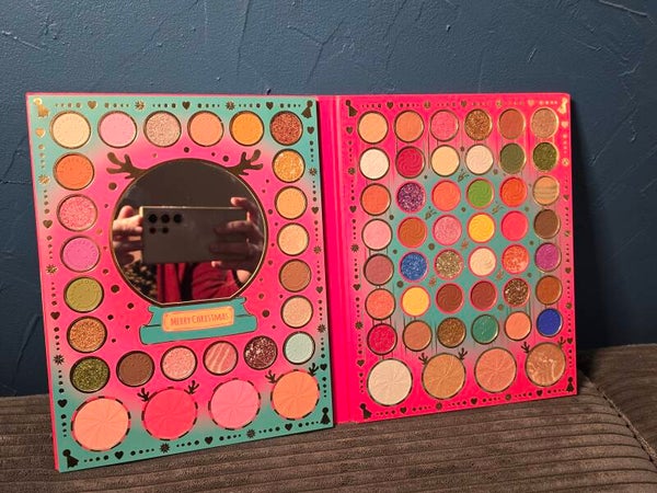 Livre coffret maquille