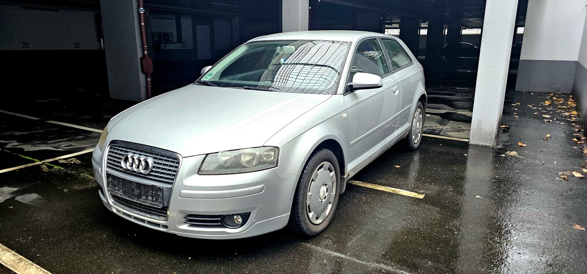 Audi A3 8P Klima Scheckheftgepflegt TÜV-05.26 2° Hand - Motor Top