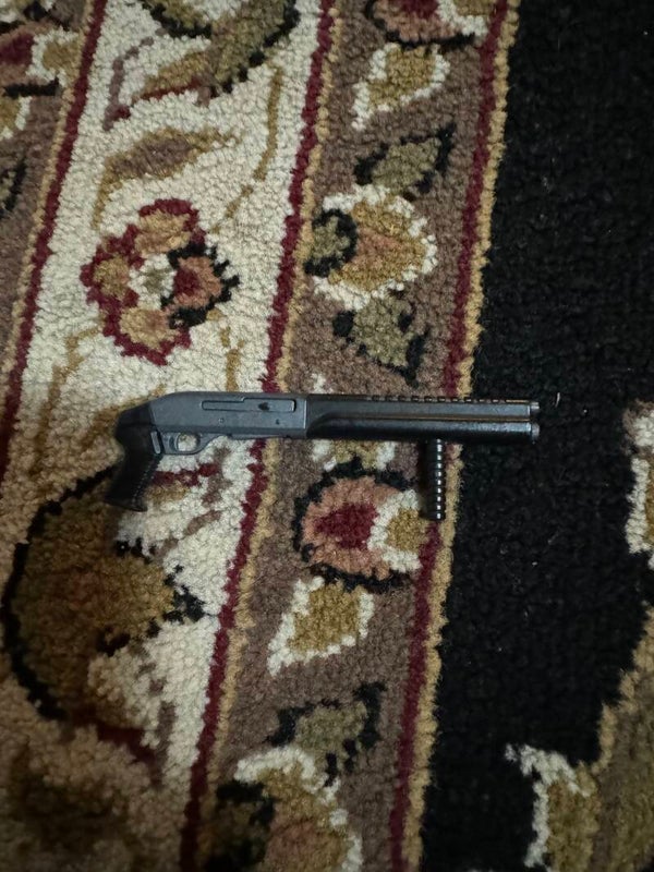 Remington simiauto shotgun 1/6