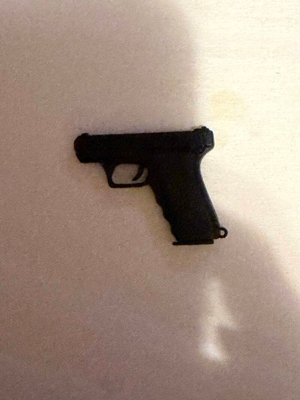 HK p 7 black 1/6