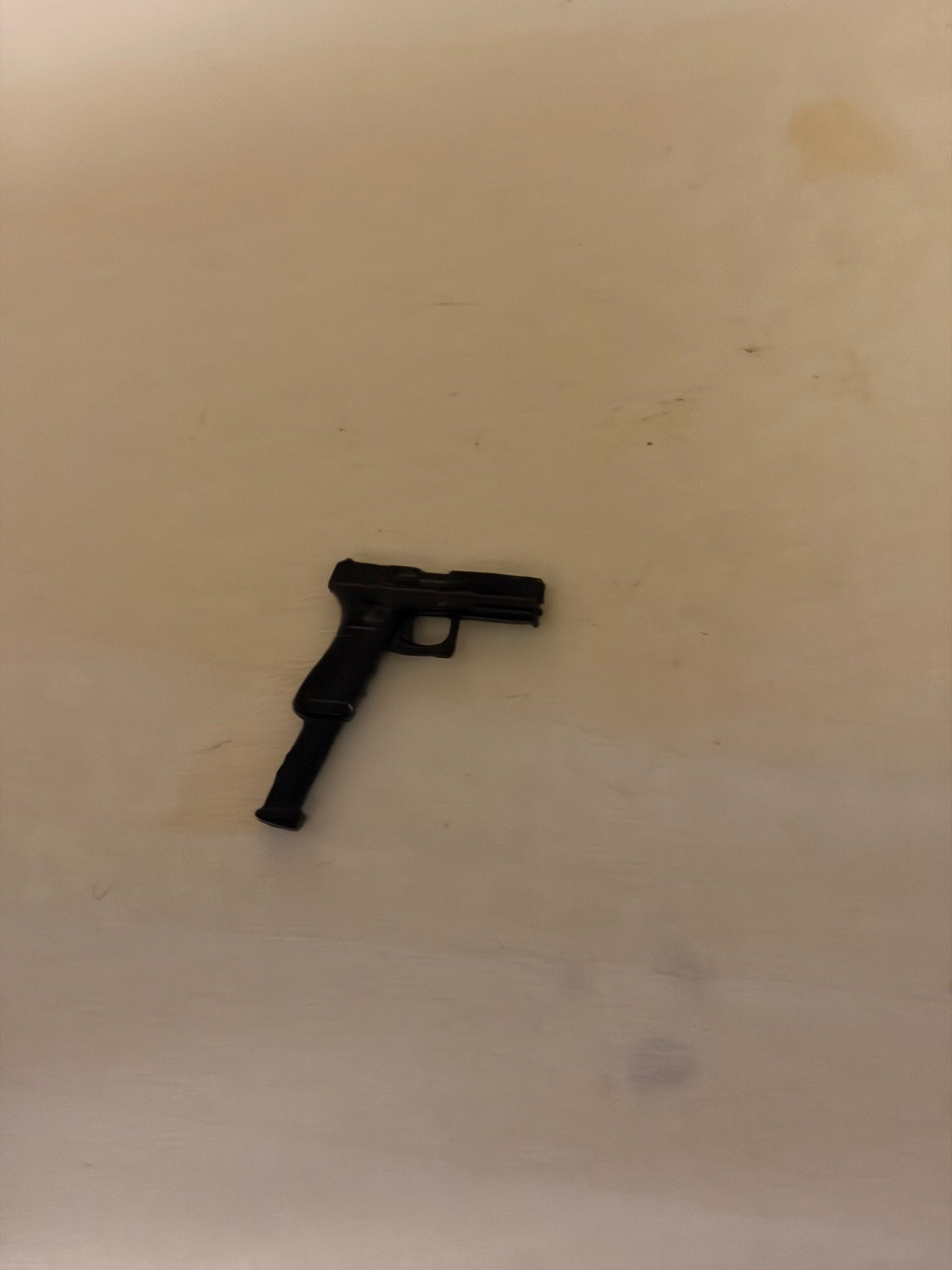 Glock 19 extended mag 1/12