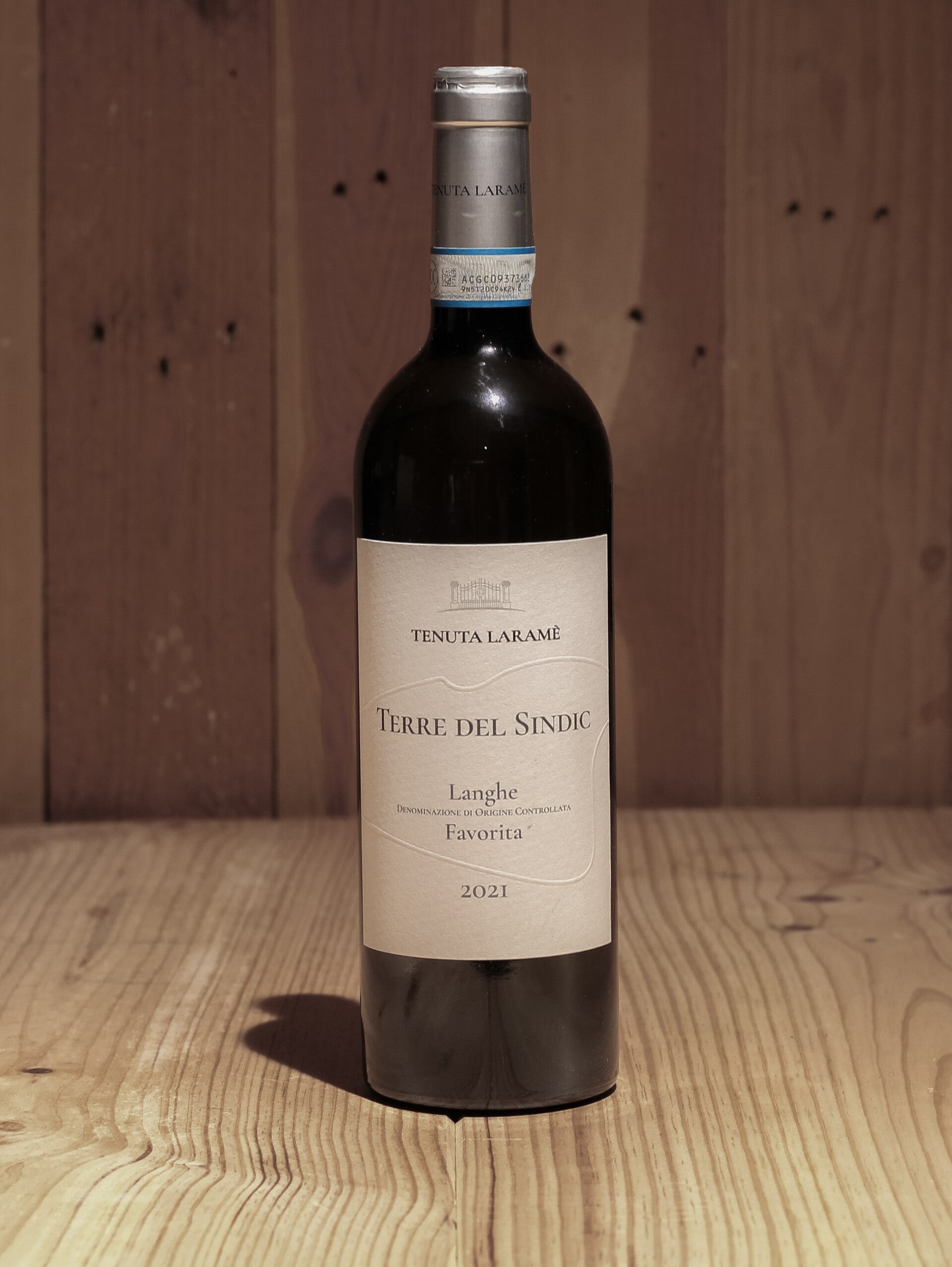 Langhe Favorita 2023 fruitige droge witte wijn. Cantine Povero Fratelli