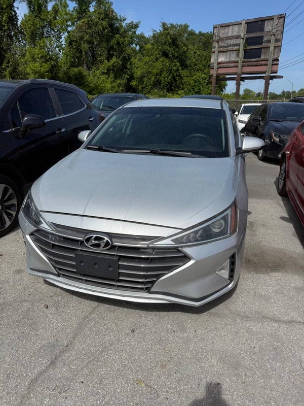 2019 Hyundai Elantra SEL Sedan 4D